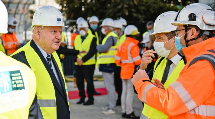 André Santini à la visite d'été 2021 à Palaiseau